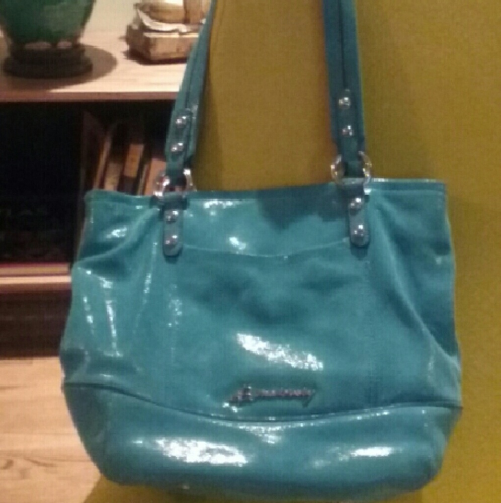 B. MAKOWSKY SHOULDER BAG